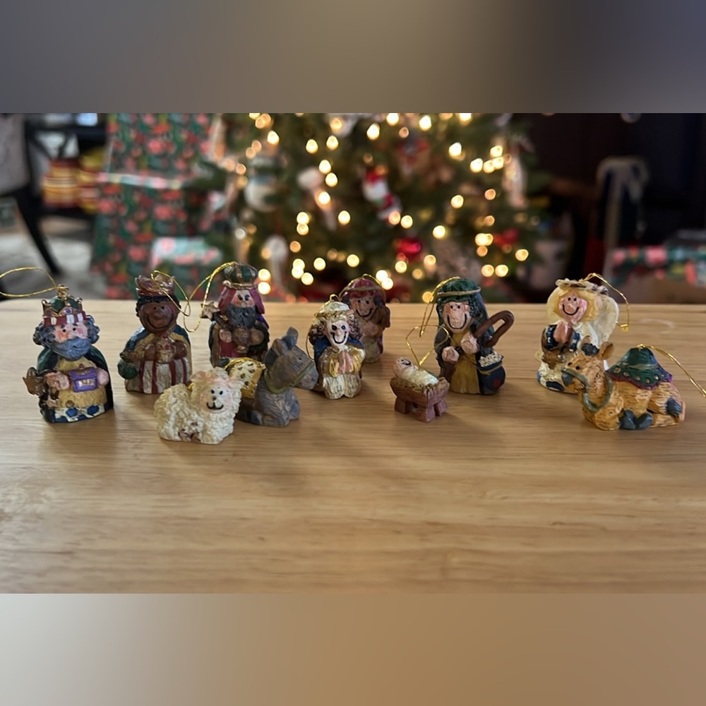 Kurt Adler | Mini Nativity Ornaments